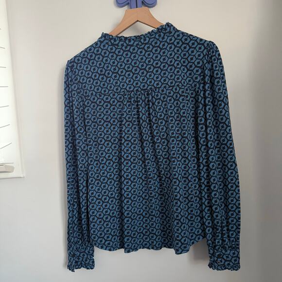 Boden US 16-18 Ruffle Detail Soft Jersey Button Up Shirt High Neck Blue Geo - Picture 3 of 4